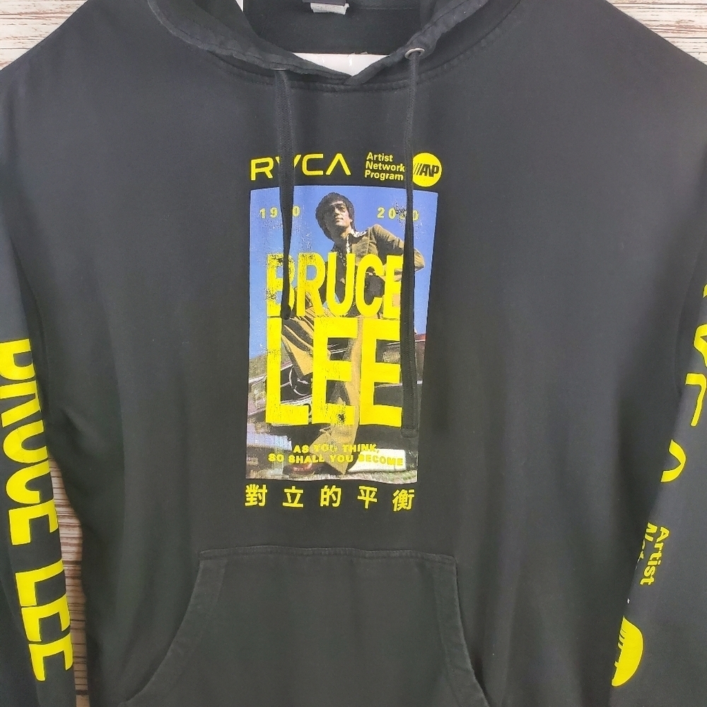 RVCA Mens XL Black Bruce Lee Graphic Pullover Hoodie - Picture 3 of 8